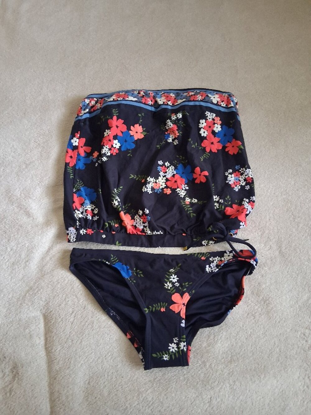 Michael Michael Kors NWOT Women's XS Navy Floral Two Piece Bandeau Swimsuit - Picture 2 of 16
